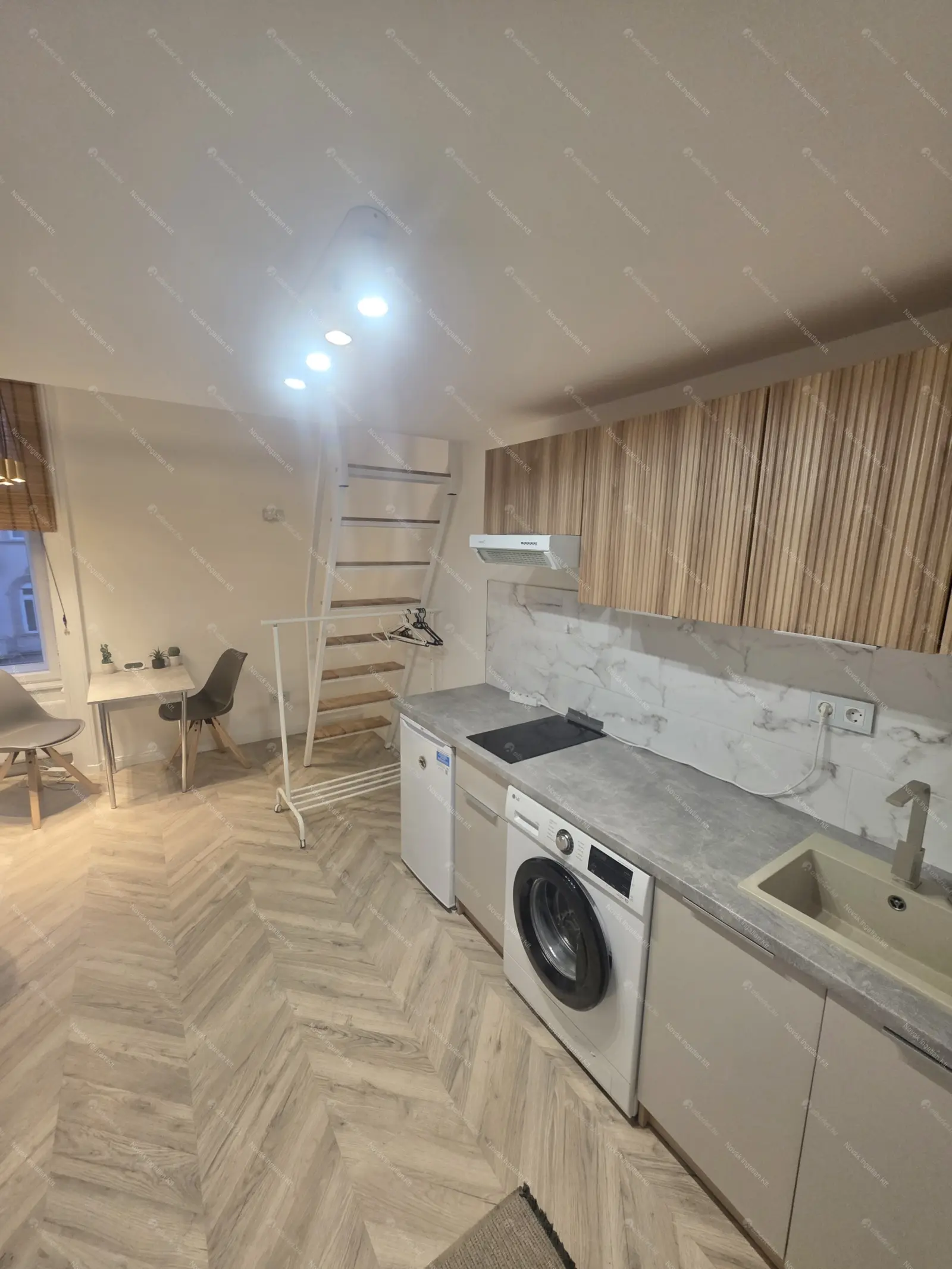 Kiadó albérlet 220000 Ft/hó áron: Budapest, VII. kerület  Rottenbiller utca. Mérete: 35 nm, 1 szobás | Alberlet.hu - 6643392