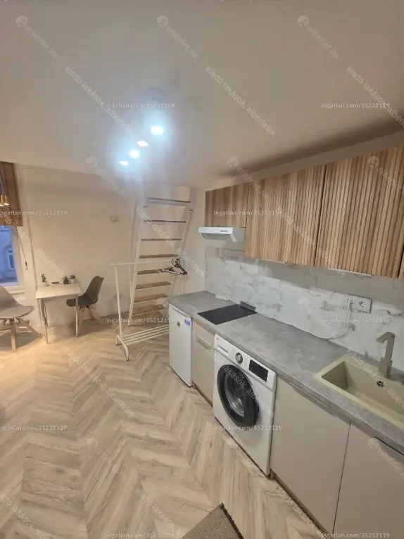 Kiadó albérlet 220000 Ft/hó áron: Budapest, VII. kerület  Rottenbiller utca. Mérete: 35 nm, 1 szobás | Alberlet.hu - 6644120