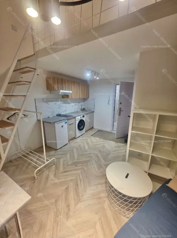 Kiadó albérlet 220000 Ft/hó áron: Budapest, VII. kerület  Rottenbiller utca. Mérete: 35 nm, 1 szobás | Alberlet.hu - 6644122