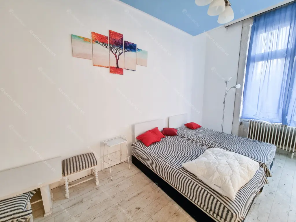 Kiadó albérlet 280000 Ft/hó áron: Budapest, VII. kerület  Rottenbiller utca. Mérete: 61 nm, 2 szobás | Alberlet.hu - 6696659