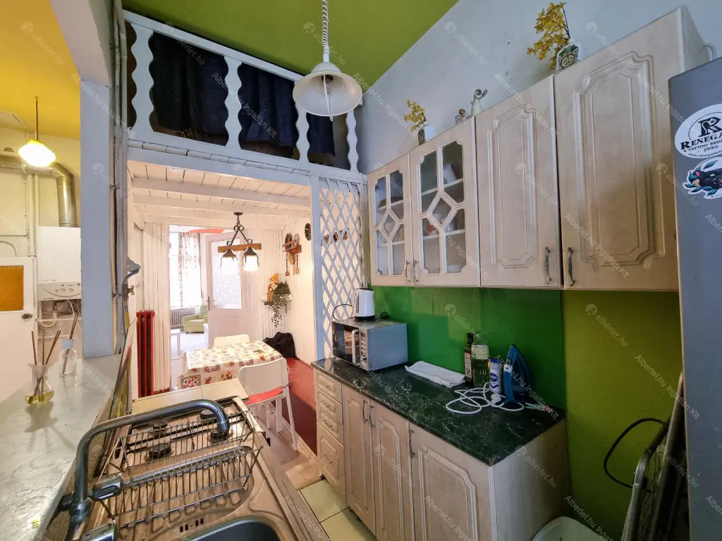 Kiadó albérlet 280000 Ft/hó áron: Budapest, VII. kerület  Rottenbiller utca. Mérete: 61 nm, 2 szobás | Alberlet.hu - 6696668