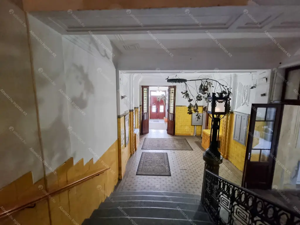 Kiadó albérlet 280000 Ft/hó áron: Budapest, VII. kerület  Rottenbiller utca. Mérete: 61 nm, 2 szobás | Alberlet.hu - 6696679