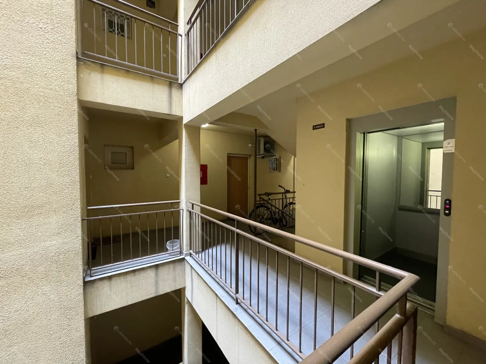 Kiadó albérlet 225000 Ft/hó áron: Budapest, VII. kerület  Rózsa utca. Mérete: 32 nm, 1 szobás | Alberlet.hu - 6651341