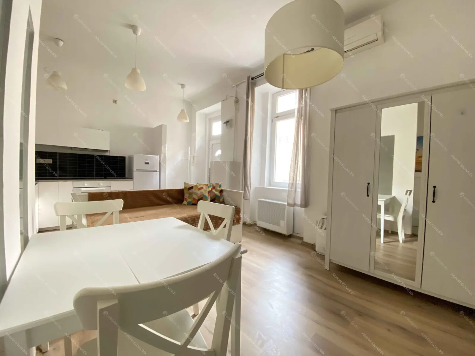 Kiadó albérlet 175000 Ft/hó áron: Budapest, VII. kerület  Rózsa utca. Mérete: 32 nm, 1 szobás | Alberlet.hu - 6675672