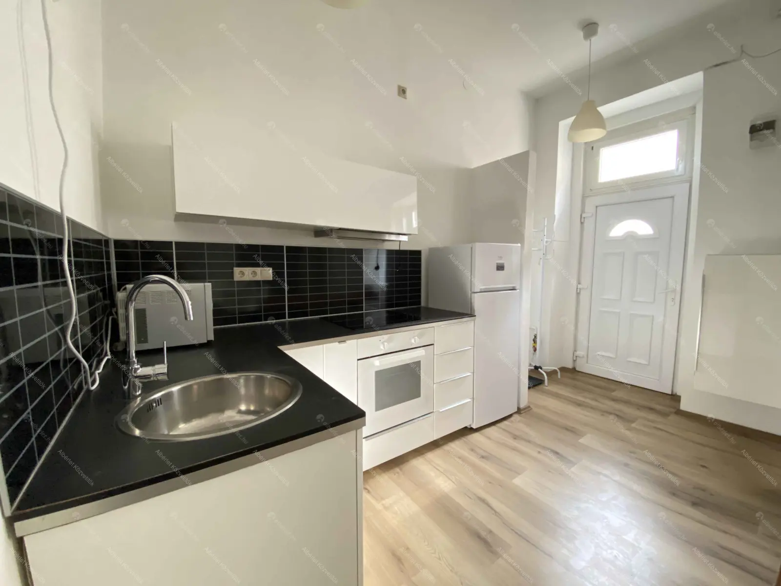 Kiadó albérlet 175000 Ft/hó áron: Budapest, VII. kerület  Rózsa utca. Mérete: 32 nm, 1 szobás | Alberlet.hu - 6675680