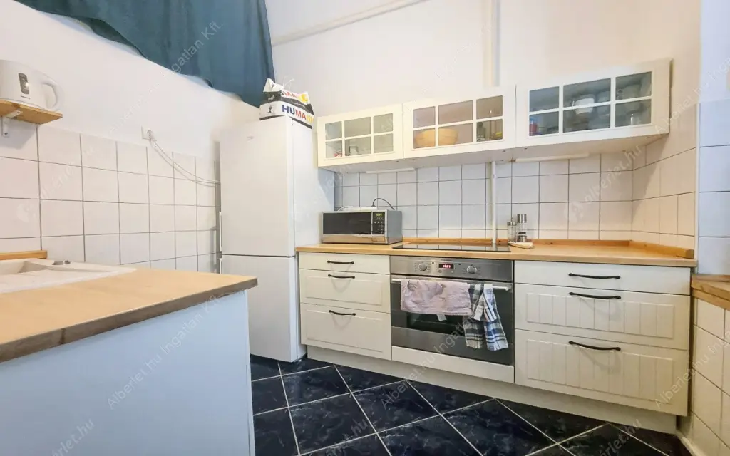 Kiadó albérlet 290000 Ft/hó áron: Budapest, VII. kerület  Rózsa utca. Mérete: 50 nm, 1 szobás | Alberlet.hu - 6625493