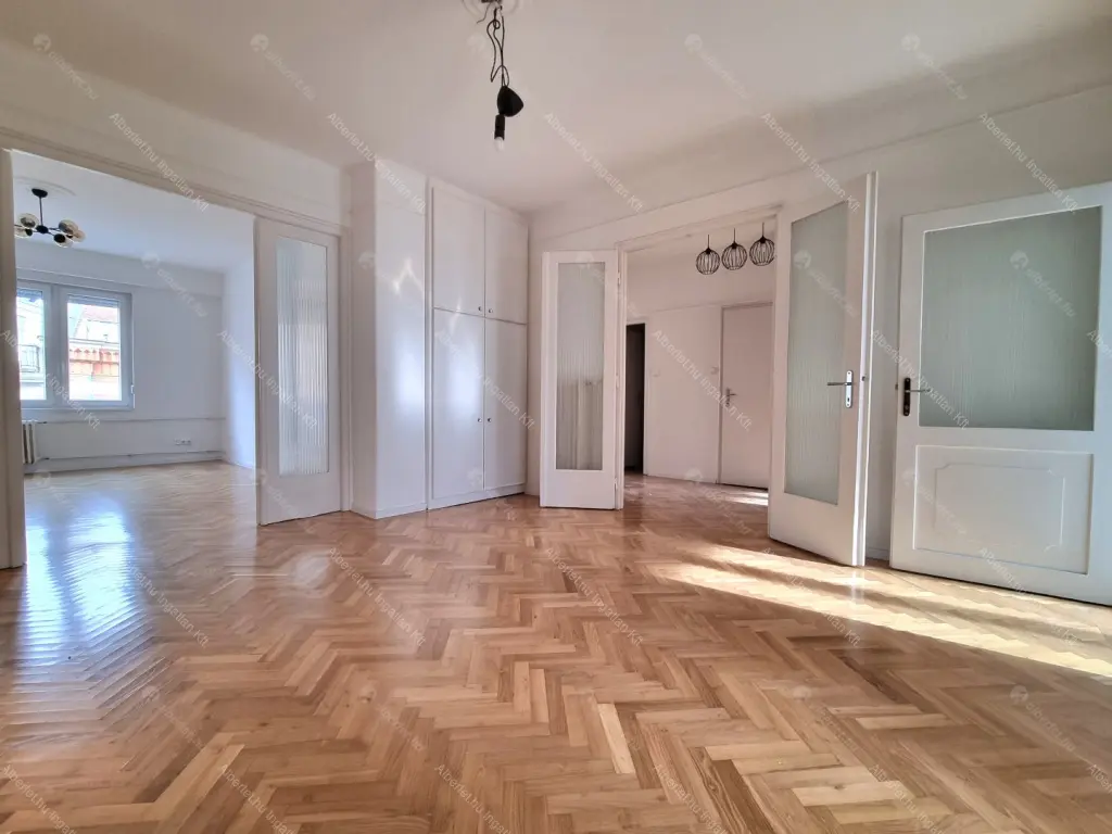 Kiadó albérlet 599000 Ft/hó áron: Budapest, VII. kerület  Rumbach Sebestyén utca. Mérete: 121 nm, 4 szobás | Alberlet.hu - 6646038