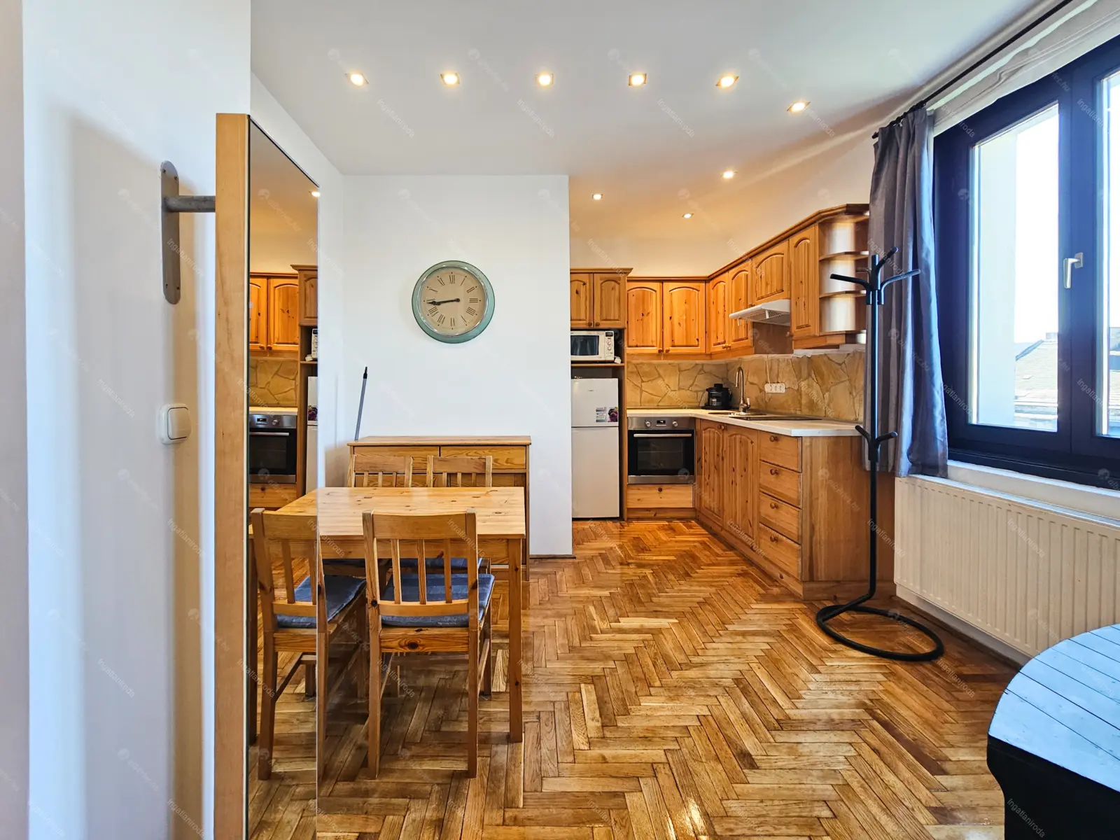 Kiadó albérlet 240000 Ft/hó áron: Budapest, VII. kerület  Rumbach Sebestyén utca. Mérete: 38 nm, 1 szobás | Alberlet.hu - 6693109