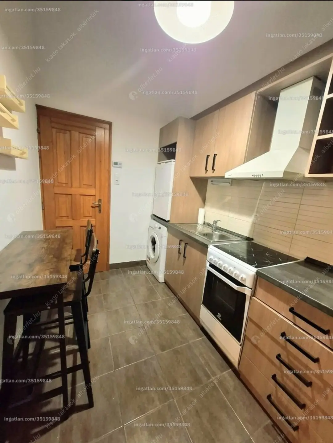Kiadó albérlet 225000 Ft/hó áron: Budapest, VII. kerület  Síp utca. Mérete: 41 nm, 1 szobás | Alberlet.hu - 6621097
