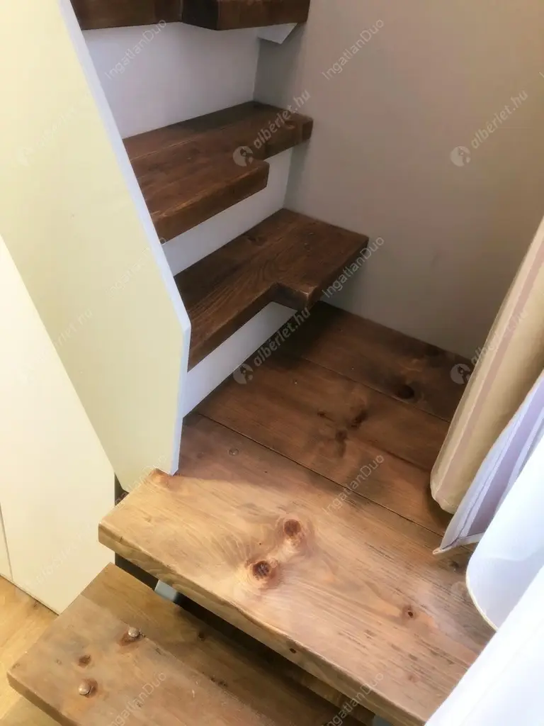 Kiadó albérlet 250000 Ft/hó áron: Budapest, VII. kerület  Százház utca. Mérete: 40 nm, 1 szobás | Alberlet.hu - 4266686