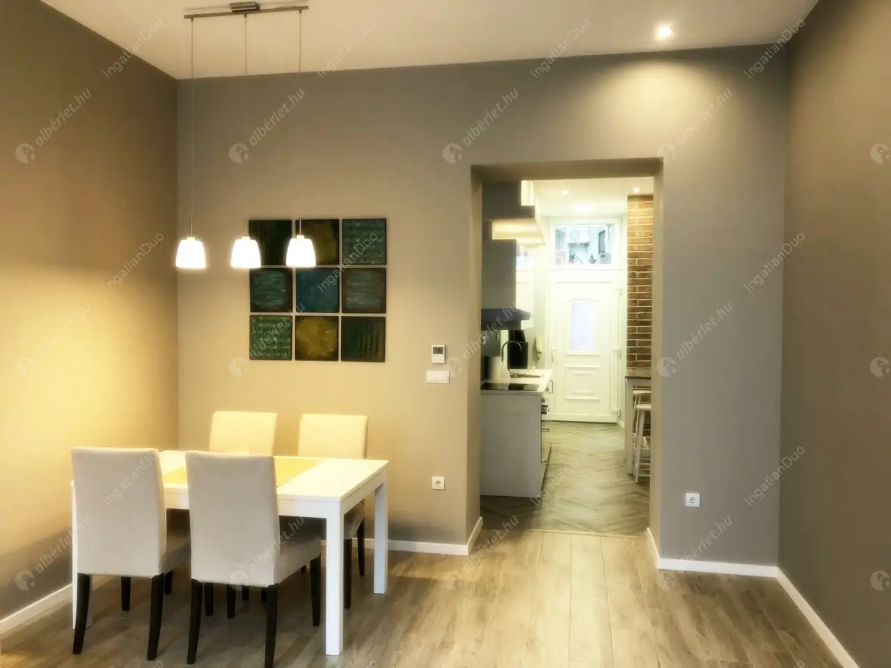 Kiadó albérlet 250000 Ft/hó áron: Budapest, VII. kerület  Százház utca. Mérete: 40 nm, 1 szobás | Alberlet.hu - 4266694