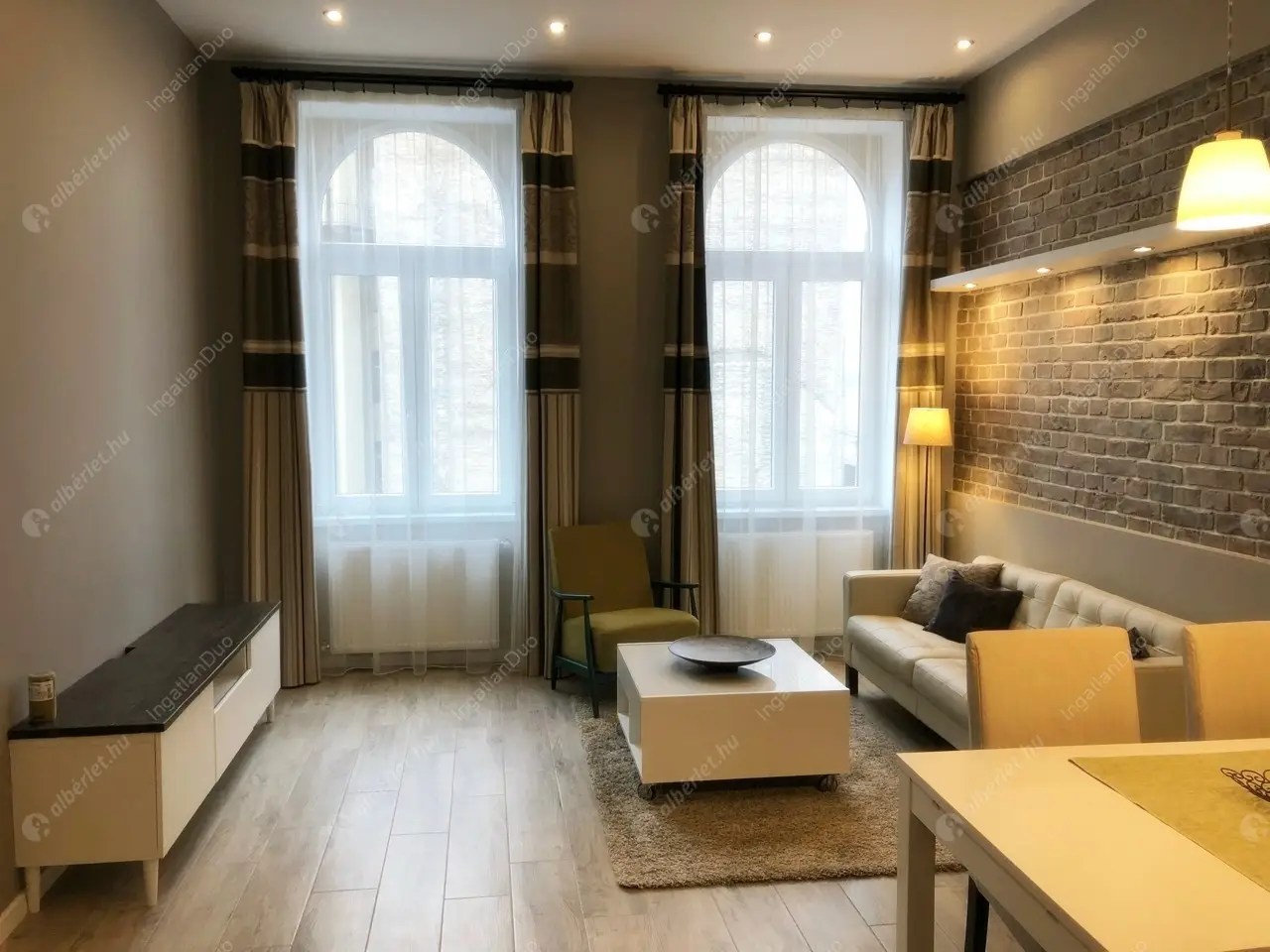 Kiadó albérlet 250000 Ft/hó áron: Budapest, VII. kerület  Százház utca. Mérete: 40 nm, 1 szobás | Alberlet.hu - 4266702