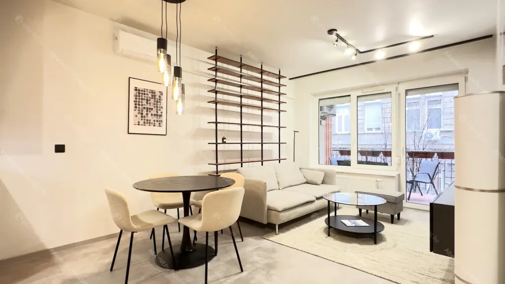 Kiadó albérlet 335000 Ft/hó áron: Budapest, VII. kerület  Százház utca. Mérete: 52 nm, 2 szobás | Alberlet.hu - 6651031