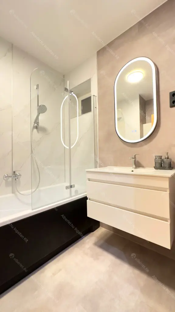 Kiadó albérlet 335000 Ft/hó áron: Budapest, VII. kerület  Százház utca. Mérete: 52 nm, 2 szobás | Alberlet.hu - 6651041