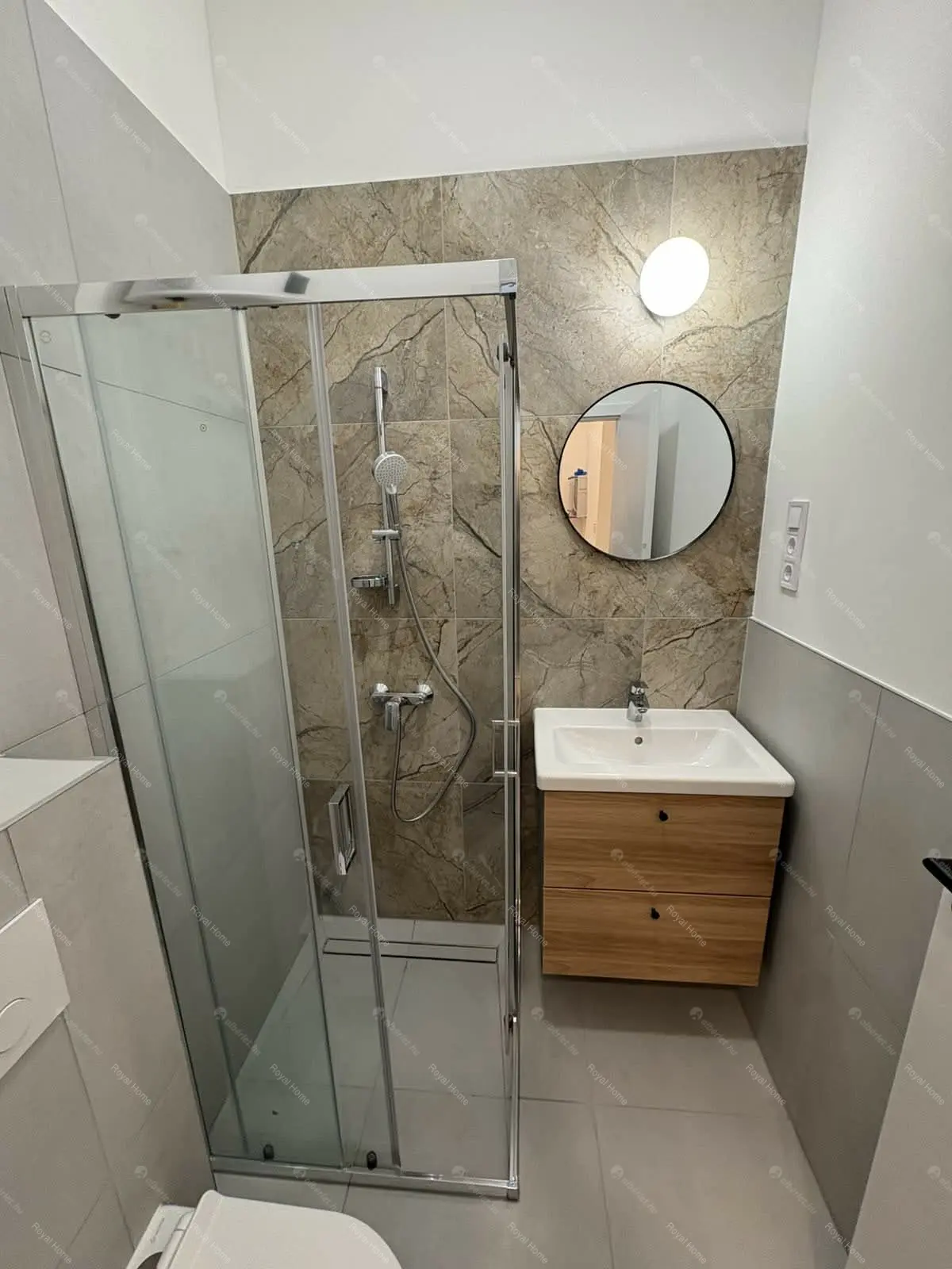 Kiadó albérlet 200000 Ft/hó áron: Budapest, VII. kerület  Szövetség utca. Mérete: 20 nm, 1 szobás | Alberlet.hu - 6703625