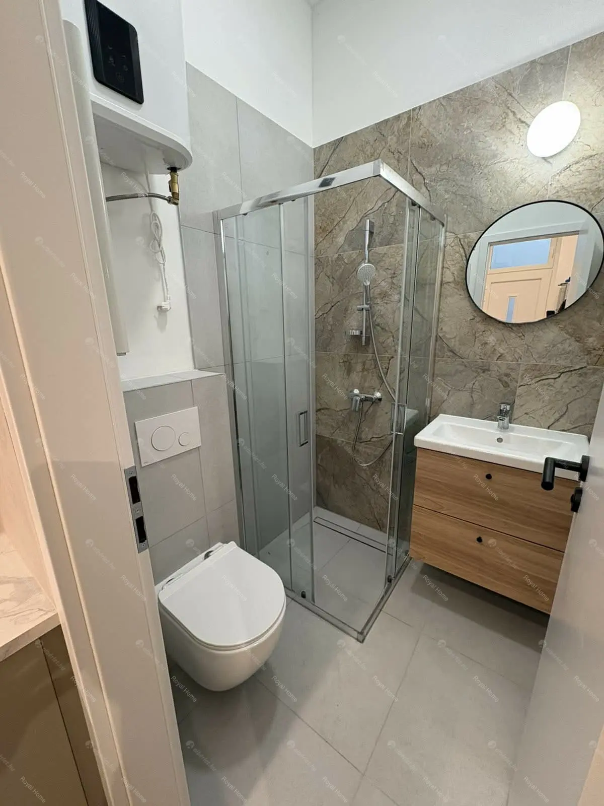 Kiadó albérlet 200000 Ft/hó áron: Budapest, VII. kerület  Szövetség utca. Mérete: 20 nm, 1 szobás | Alberlet.hu - 6703634