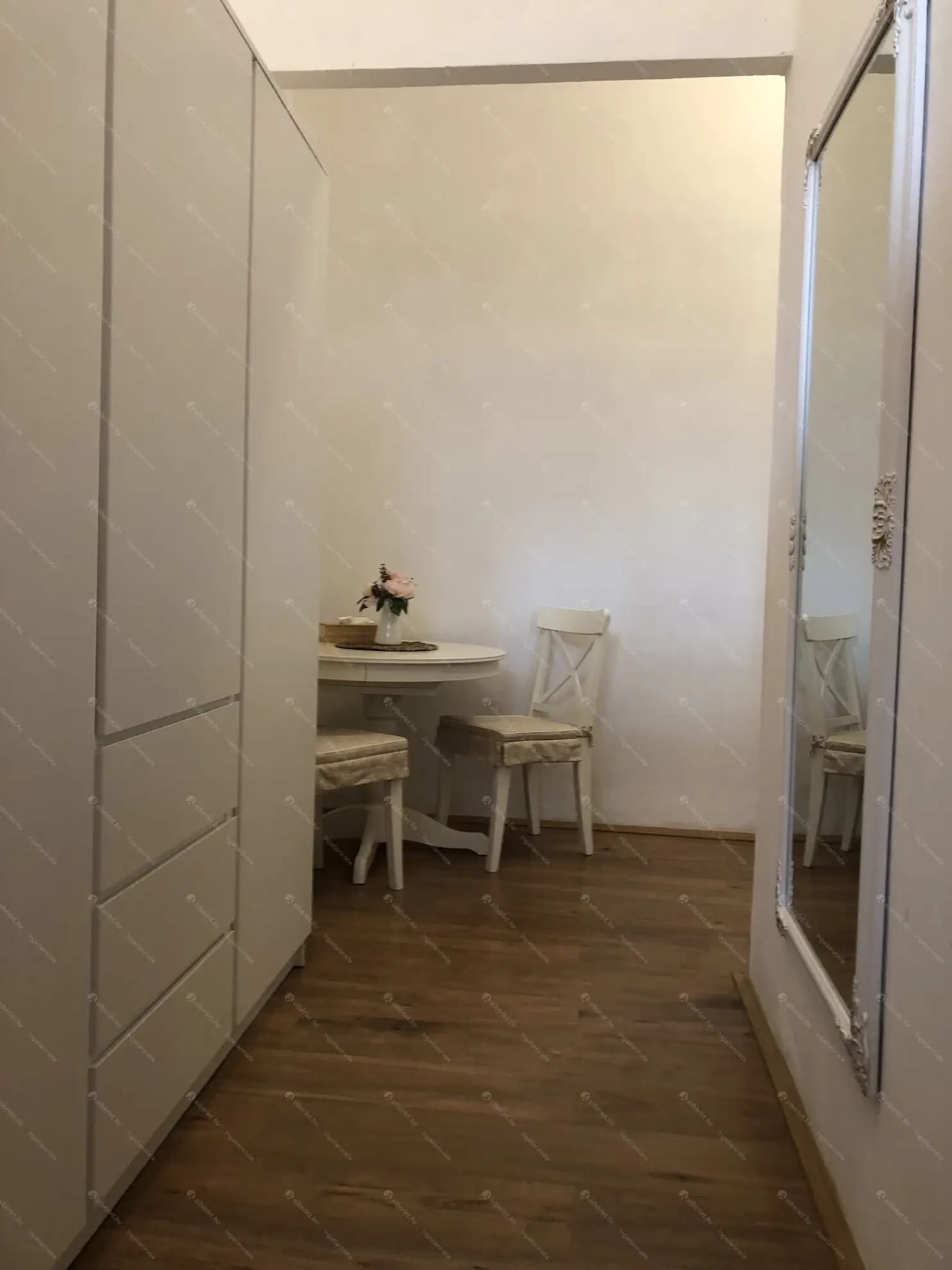 Kiadó albérlet 215000 Ft/hó áron: Budapest, VII. kerület  Szövetség utca. Mérete: 36 nm, 1 szobás | Alberlet.hu - 6553485