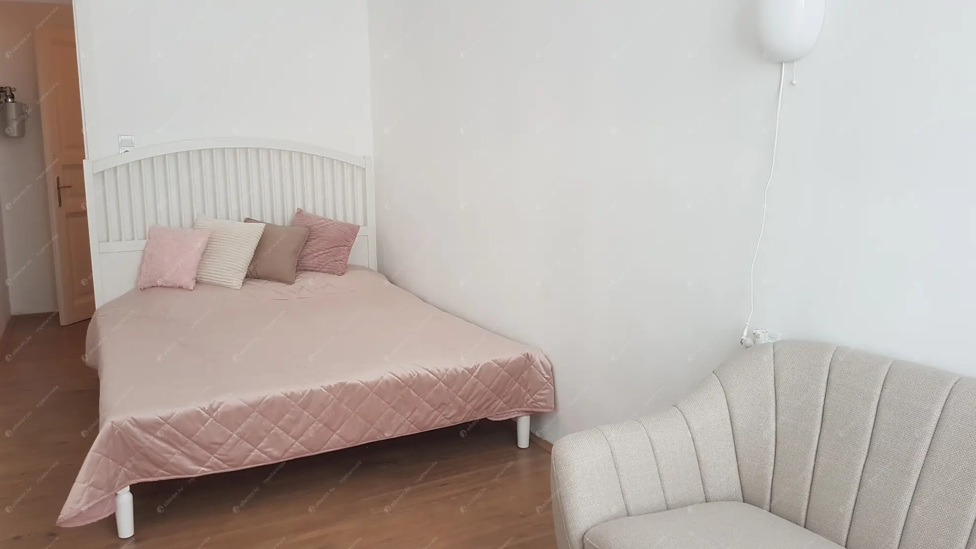 Kiadó albérlet 215000 Ft/hó áron: Budapest, VII. kerület  Szövetség utca. Mérete: 36 nm, 1 szobás | Alberlet.hu - 6553493