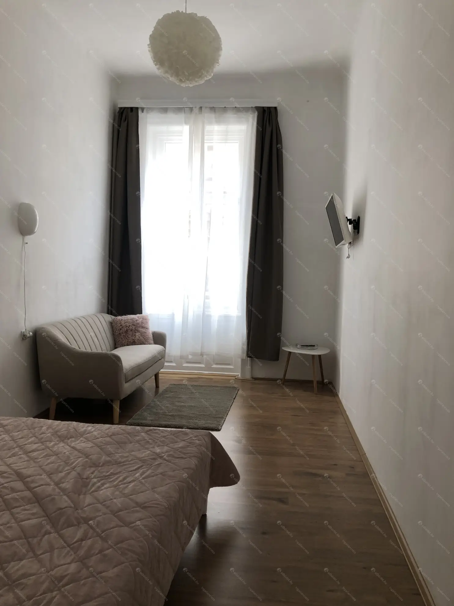 Kiadó albérlet 215000 Ft/hó áron: Budapest, VII. kerület  Szövetség utca. Mérete: 36 nm, 1 szobás | Alberlet.hu - 6553495