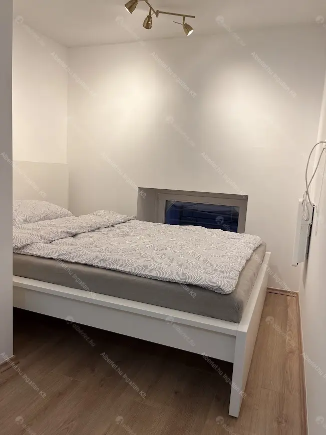 Kiadó albérlet 300000 Ft/hó áron: Budapest, VII. kerület  Szövetség utca. Mérete: 50 nm, 2 szobás | Alberlet.hu - 6691765