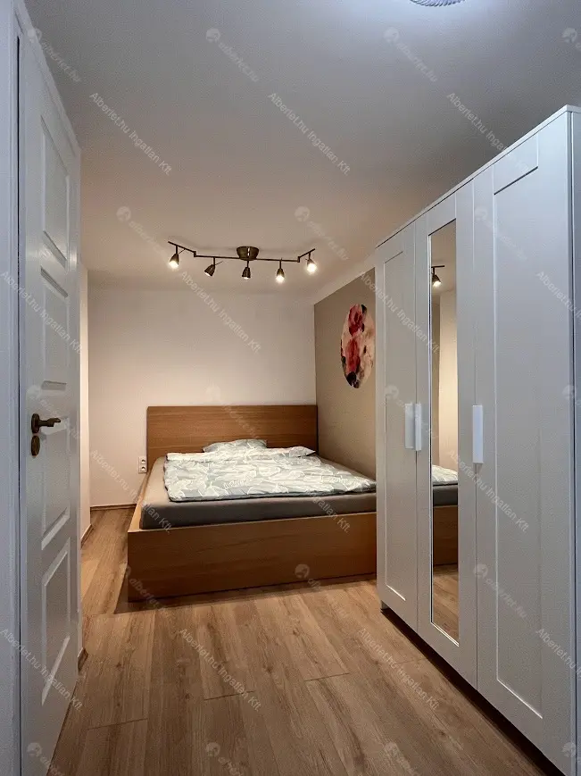 Kiadó albérlet 300000 Ft/hó áron: Budapest, VII. kerület  Szövetség utca. Mérete: 50 nm, 2 szobás | Alberlet.hu - 6691767