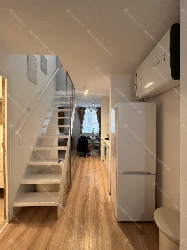 Kiadó albérlet 300000 Ft/hó áron: Budapest, VII. kerület  Szövetség utca. Mérete: 50 nm, 2 szobás | Alberlet.hu - 6691771