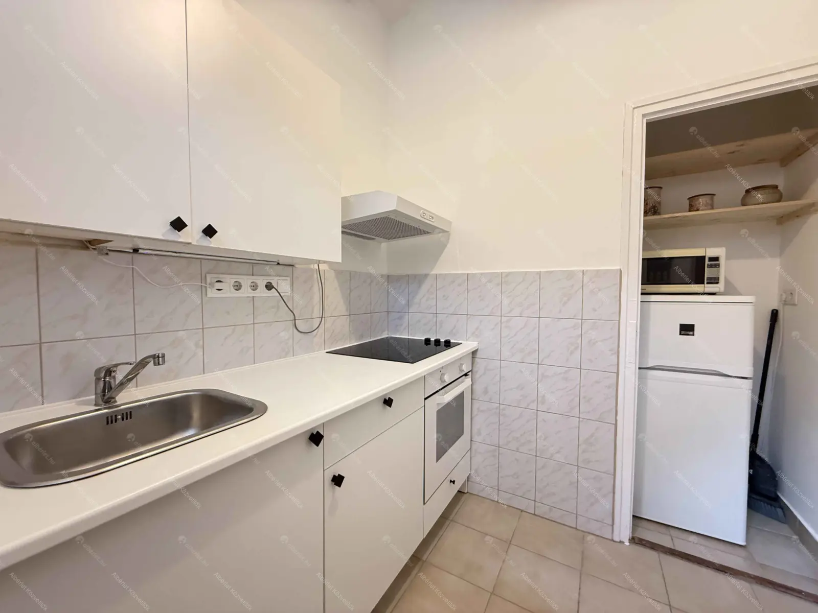 Kiadó albérlet 175000 Ft/hó áron: Budapest, VII. kerület  Thököly út. Mérete: 28 nm, 1 szobás | Alberlet.hu - 6683814