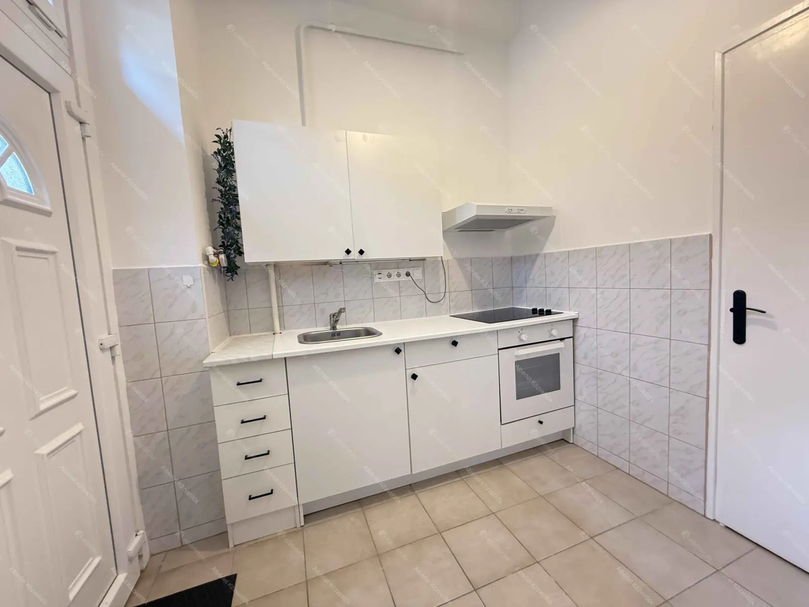 Kiadó albérlet 175000 Ft/hó áron: Budapest, VII. kerület  Thököly út. Mérete: 28 nm, 1 szobás | Alberlet.hu - 6683816