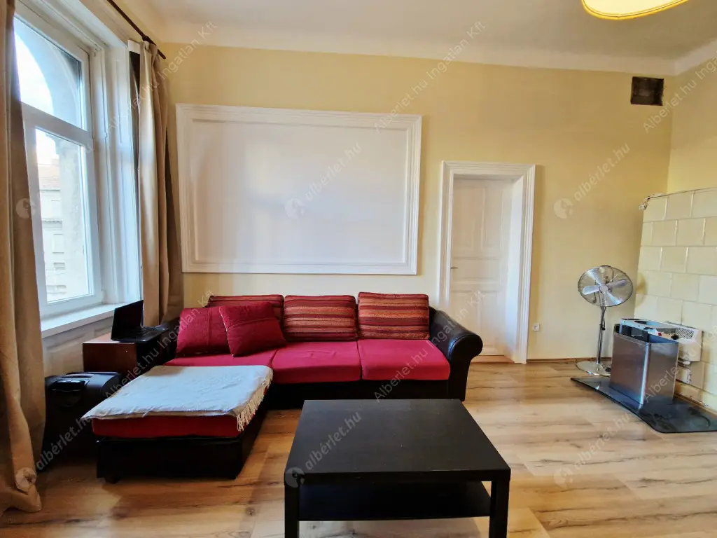 Kiadó albérlet 270000 Ft/hó áron: Budapest, VII. kerület  Thököly út. Mérete: 60 nm, 1 szobás | Alberlet.hu - 6639388