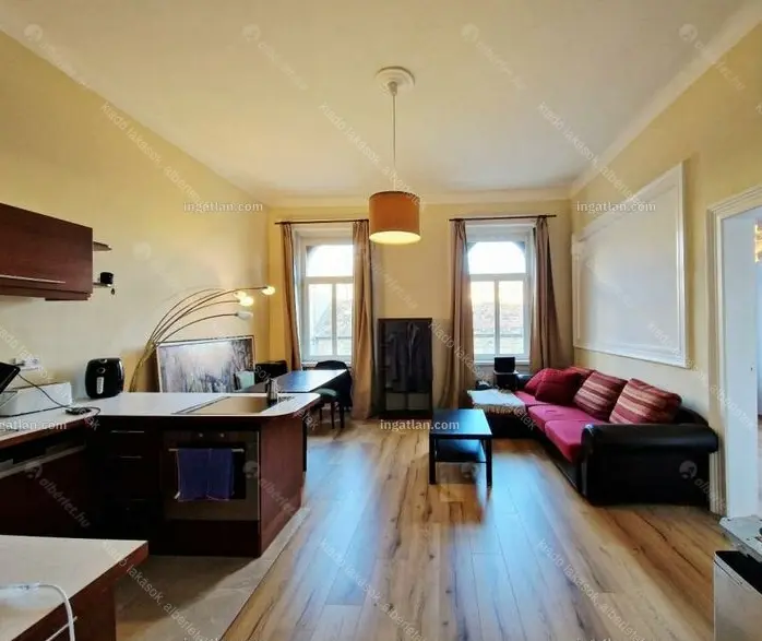 Kiadó albérlet 270000 Ft/hó áron: Budapest, VII. kerület  Thököly út. Mérete: 60 nm, 3 szobás | Alberlet.hu - 6648361