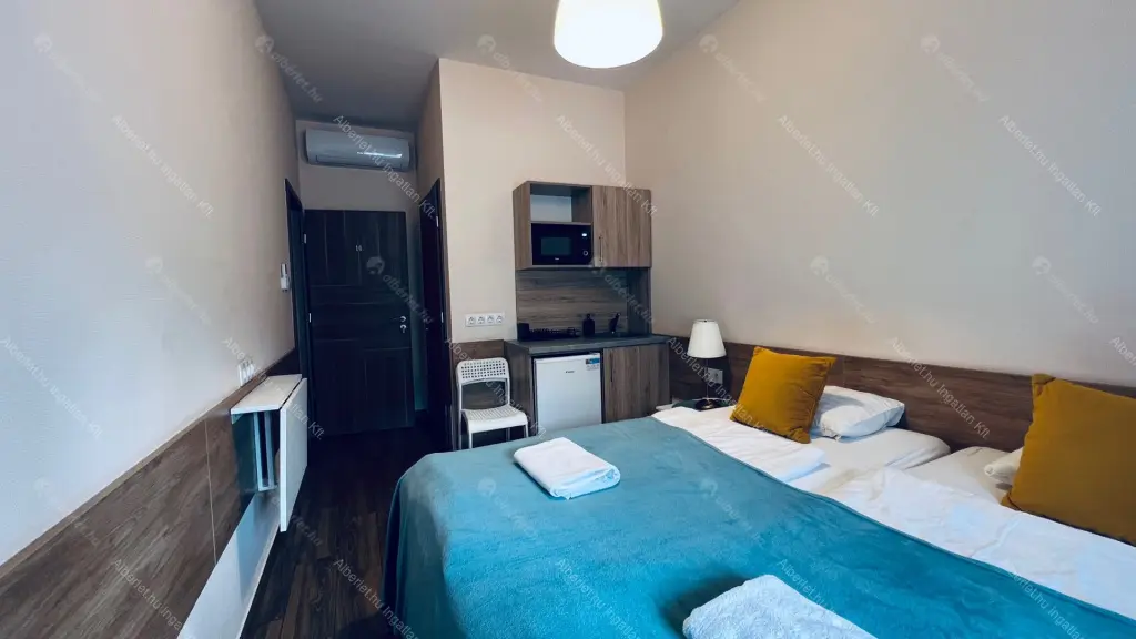 Kiadó albérlet 650000 Ft/hó áron: Budapest, VII. kerület  Thököly út. Mérete: 66 nm, 5 szobás | Alberlet.hu - 6699815