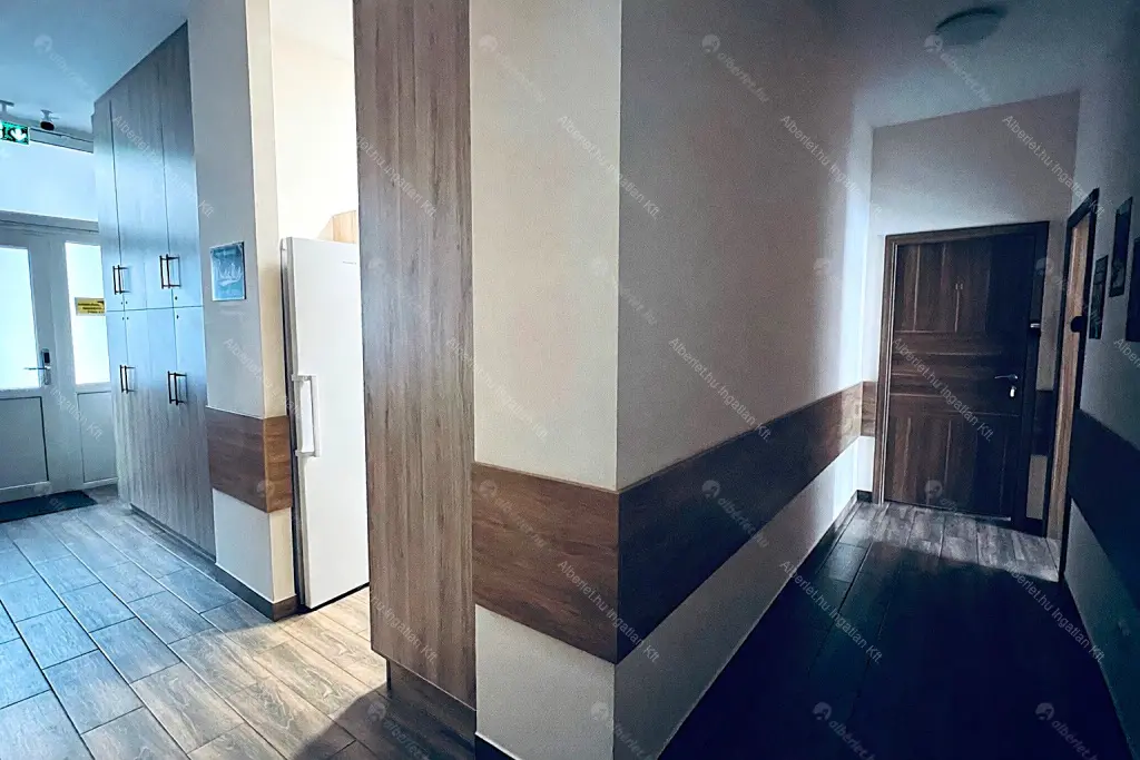 Kiadó albérlet 650000 Ft/hó áron: Budapest, VII. kerület  Thököly út. Mérete: 66 nm, 5 szobás | Alberlet.hu - 6699831