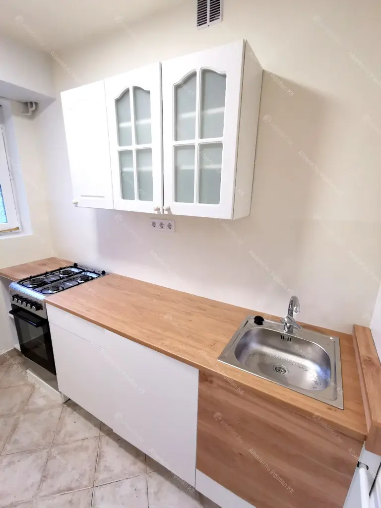 Kiadó albérlet 280000 Ft/hó áron: Budapest, VII. kerület  Thököly út. Mérete: 69 nm, 3 szobás | Alberlet.hu - 6657967