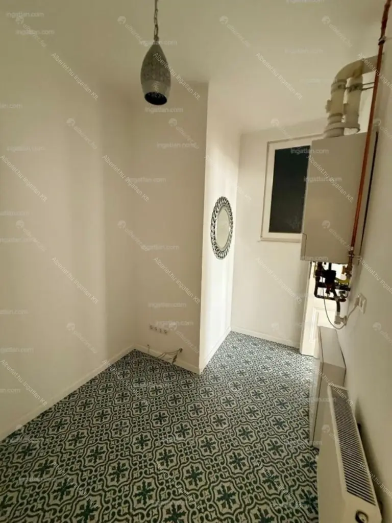 Kiadó albérlet 350000 Ft/hó áron: Budapest, VII. kerület  Thököly út. Mérete: 91 nm, 3 szobás | Alberlet.hu - 6679242