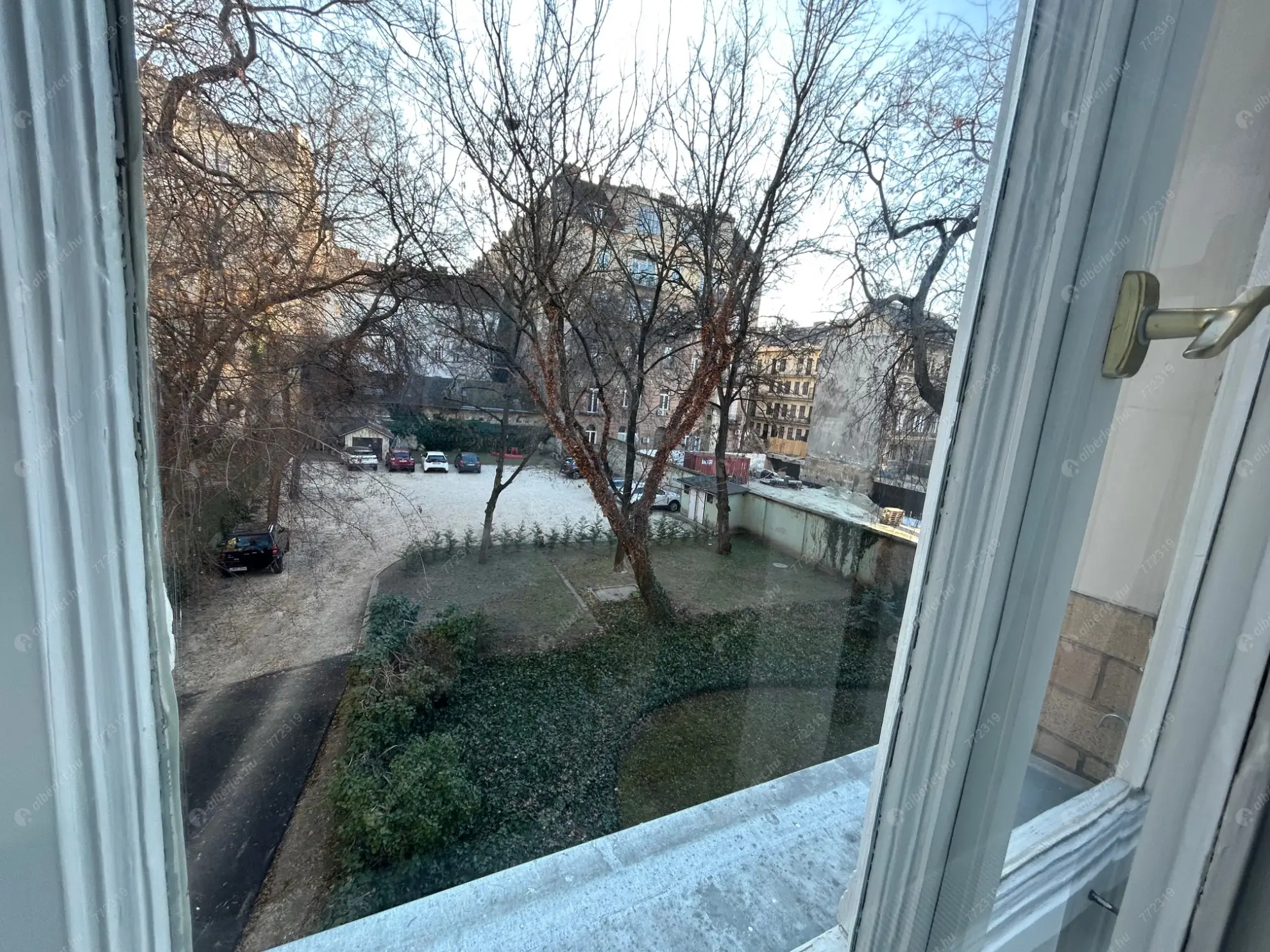 Kiadó albérlet 250000 Ft/hó áron: Budapest, VII. kerület   Városligeti fasor  . Mérete: 44 nm, 1 szobás | Alberlet.hu - 6608324