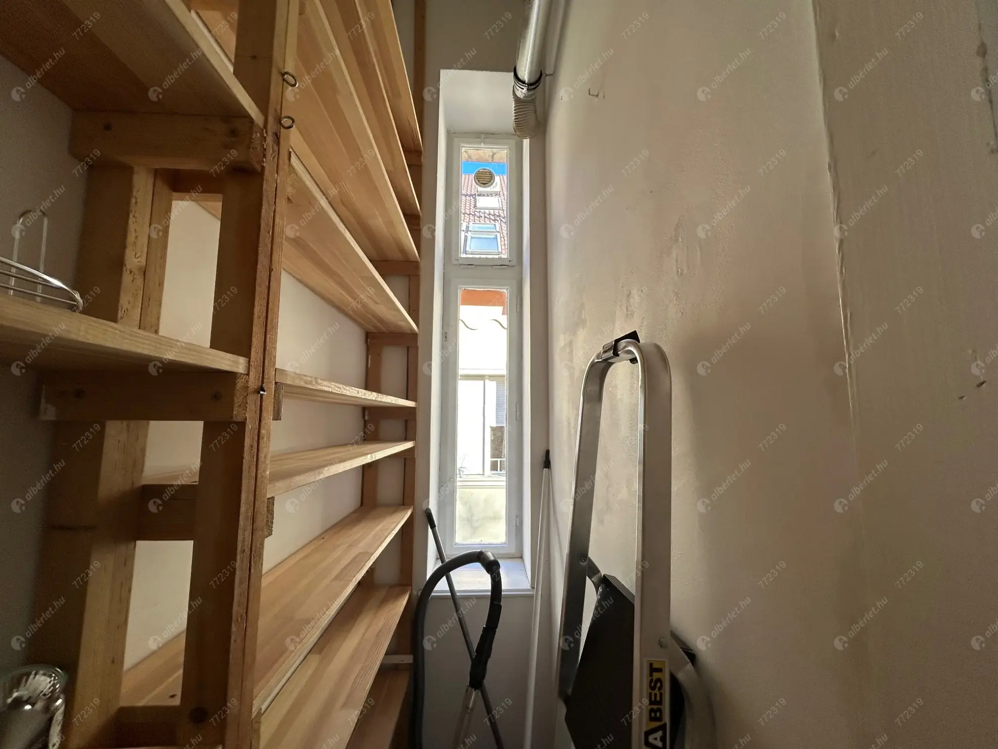 Kiadó albérlet 250000 Ft/hó áron: Budapest, VII. kerület   Városligeti fasor  . Mérete: 44 nm, 1 szobás | Alberlet.hu - 6608326