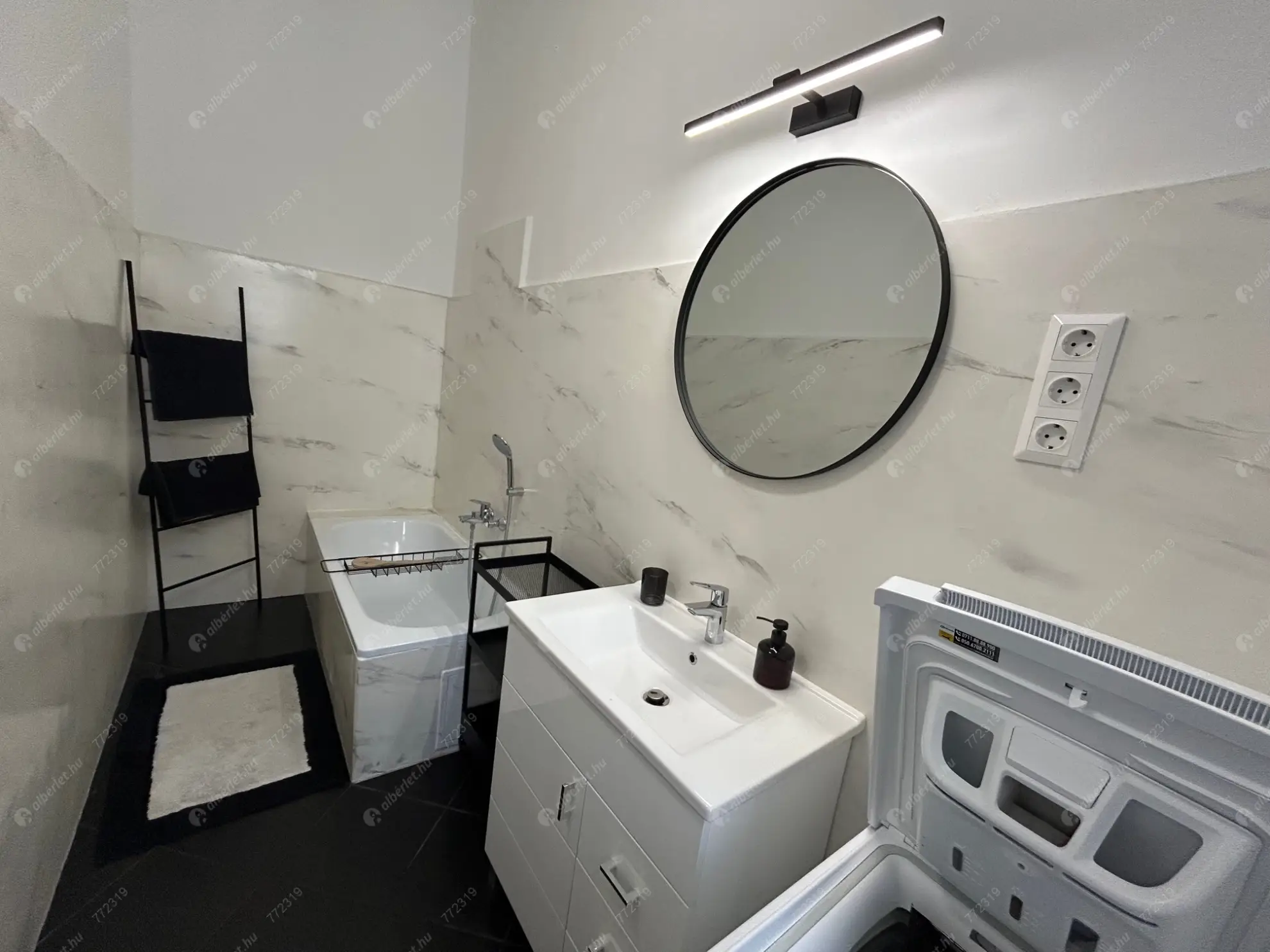 Kiadó albérlet 250000 Ft/hó áron: Budapest, VII. kerület   Városligeti fasor  . Mérete: 44 nm, 1 szobás | Alberlet.hu - 6608328