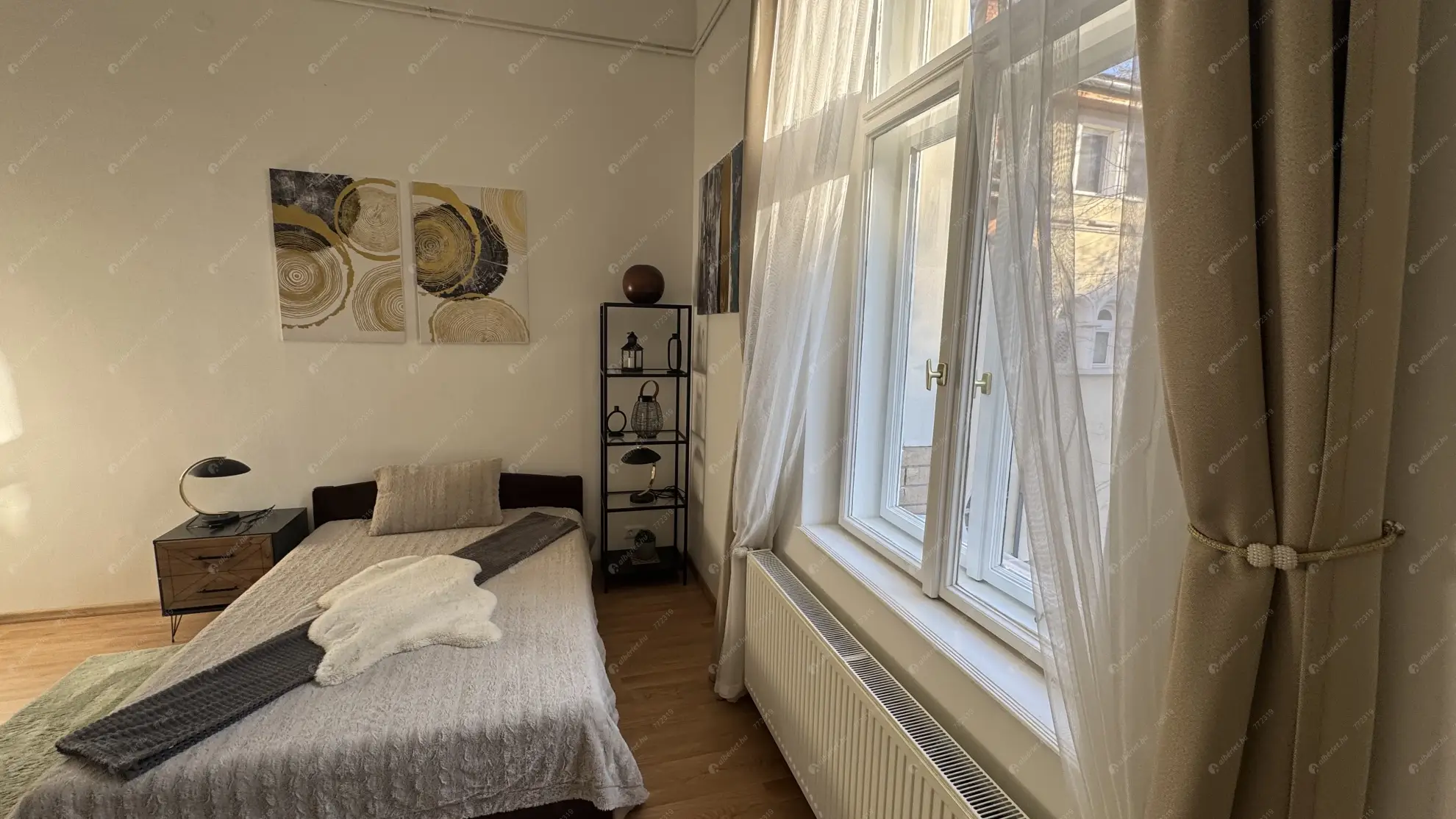 Kiadó albérlet 250000 Ft/hó áron: Budapest, VII. kerület   Városligeti fasor  . Mérete: 44 nm, 1 szobás | Alberlet.hu - 6608358