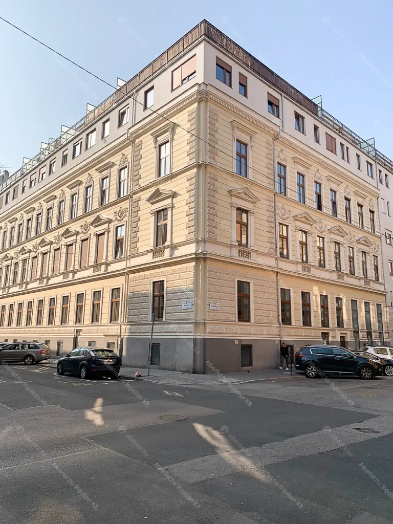 Kiadó albérlet 300000 Ft/hó áron: Budapest, VII. kerület  Vörösmarty utca. Mérete: 41 nm, 1 szobás | Alberlet.hu - 6685576