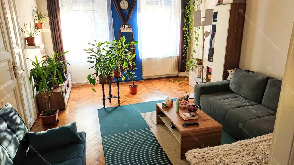 Kiadó albérlet 260000 Ft/hó áron: Budapest, VII. kerület  Vörösmarty utca. Mérete: 58 nm, 2 szobás | Alberlet.hu - 6670933