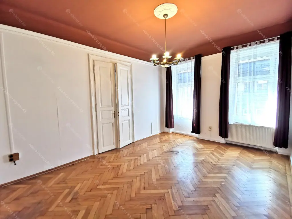 Kiadó albérlet 250000 Ft/hó áron: Budapest, VII. kerület  Vörösmarty utca. Mérete: 58 nm, 2 szobás | Alberlet.hu - 6673694