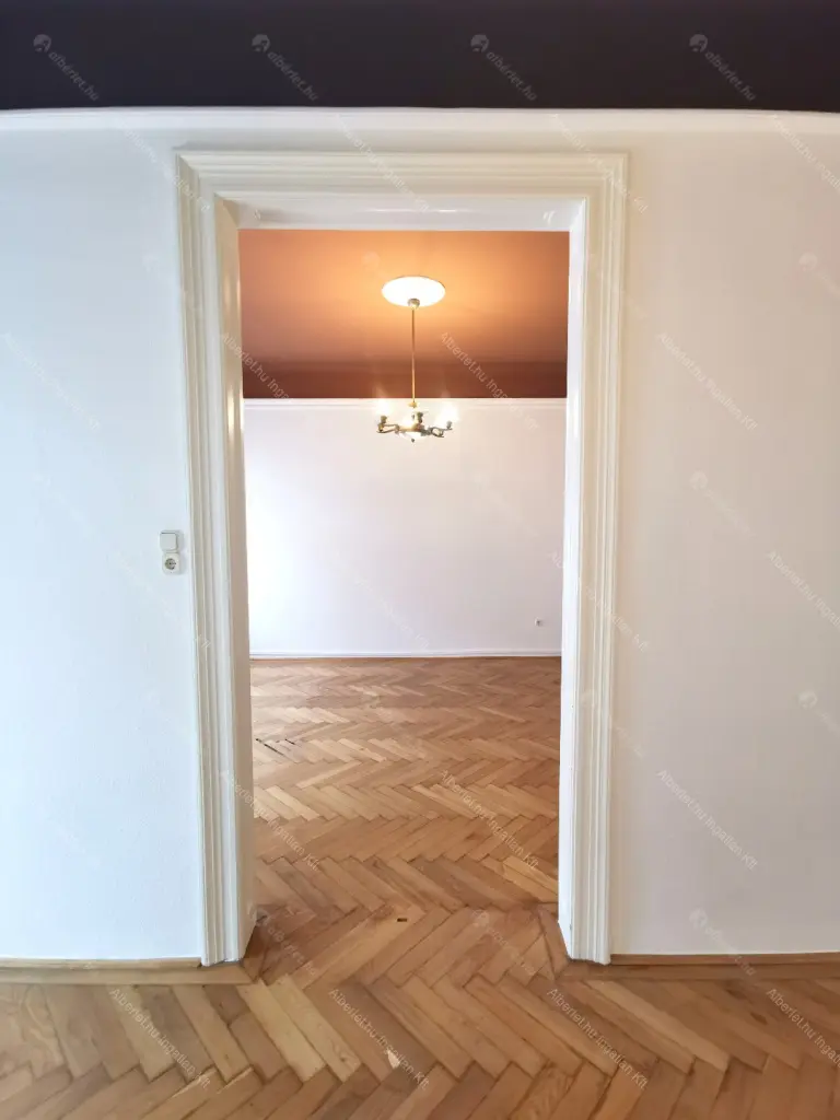 Kiadó albérlet 250000 Ft/hó áron: Budapest, VII. kerület  Vörösmarty utca. Mérete: 58 nm, 2 szobás | Alberlet.hu - 6673697