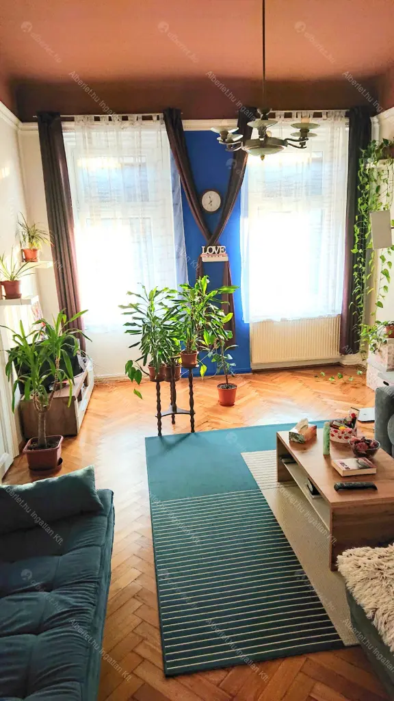 Kiadó albérlet 250000 Ft/hó áron: Budapest, VII. kerület  Vörösmarty utca. Mérete: 58 nm, 2 szobás | Alberlet.hu - 6673698