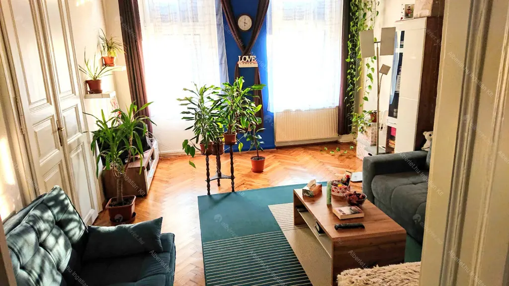 Kiadó albérlet 250000 Ft/hó áron: Budapest, VII. kerület  Vörösmarty utca. Mérete: 58 nm, 2 szobás | Alberlet.hu - 6673704