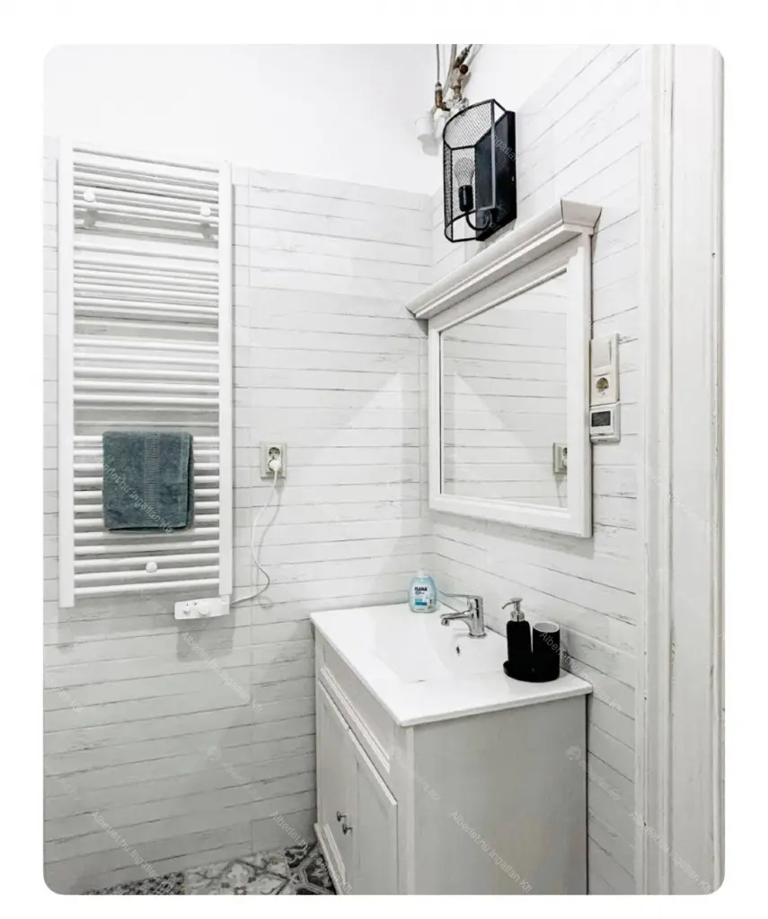 Kiadó albérlet 449000 Ft/hó áron: Budapest, VII. kerület  Wesselényi utca. Mérete: 103 nm, 3 szobás | Alberlet.hu - 6650013