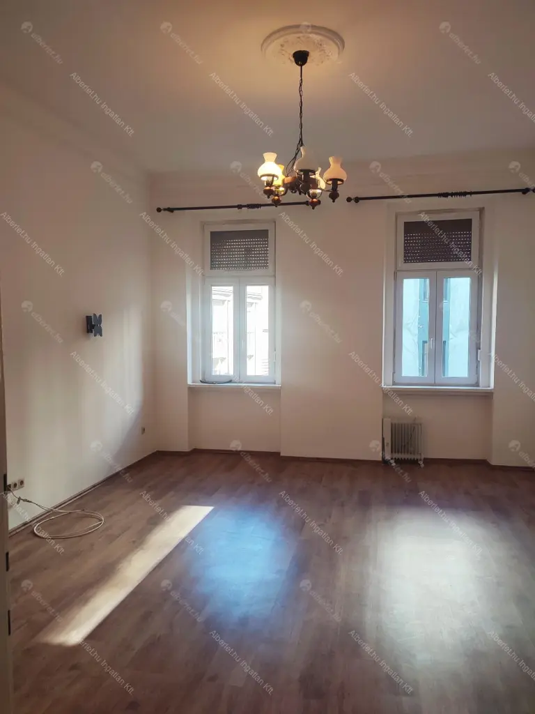 Kiadó albérlet 250000 Ft/hó áron: Budapest, VII. kerület  Wesselényi utca. Mérete: 46 nm, 2 szobás | Alberlet.hu - 6708745