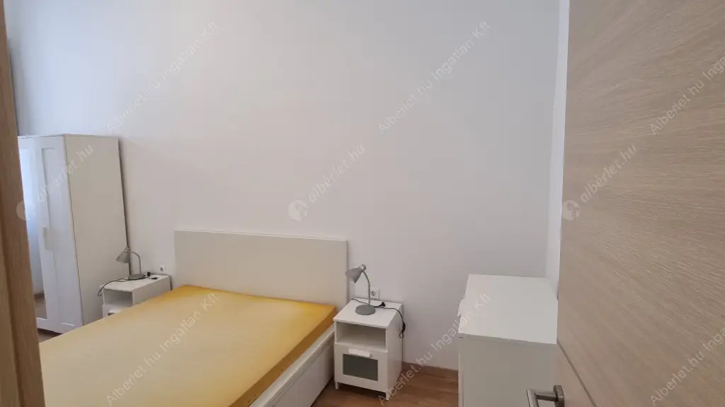 Kiadó albérlet 250000 Ft/hó áron: Budapest, VII. kerület  Wesselényi utca. Mérete: 54 nm, 1 szobás | Alberlet.hu - 6573187