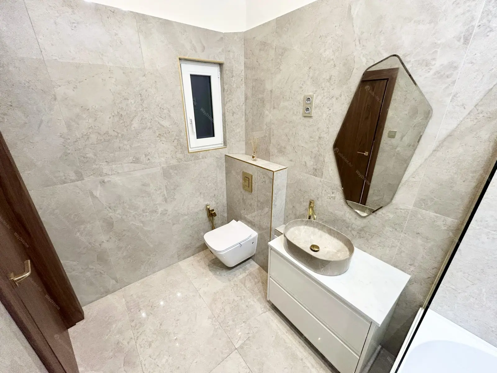 Kiadó albérlet 334000 Ft/hó áron: Budapest, VII. kerület  Wesselényi utca. Mérete: 65 nm, 2 szobás | Alberlet.hu - 6668617