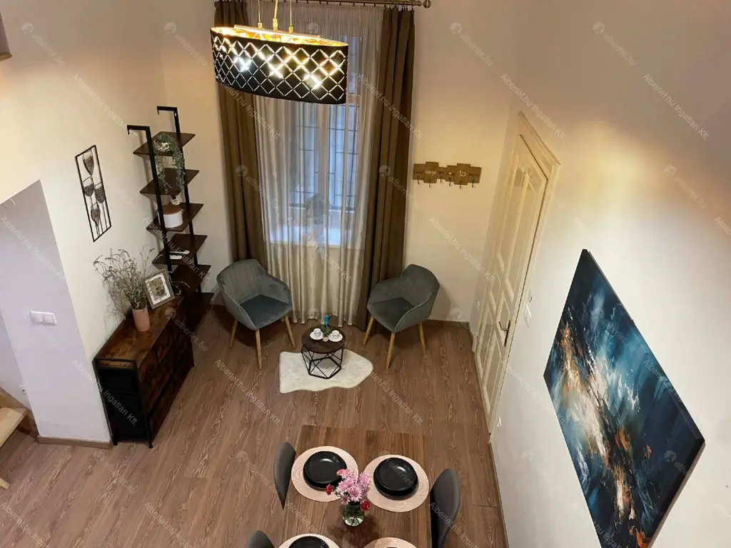 Kiadó albérlet 290000 Ft/hó áron: Budapest, VII. kerület  Wesselényi utca. Mérete: 65 nm, 1 szobás | Alberlet.hu - 6695351