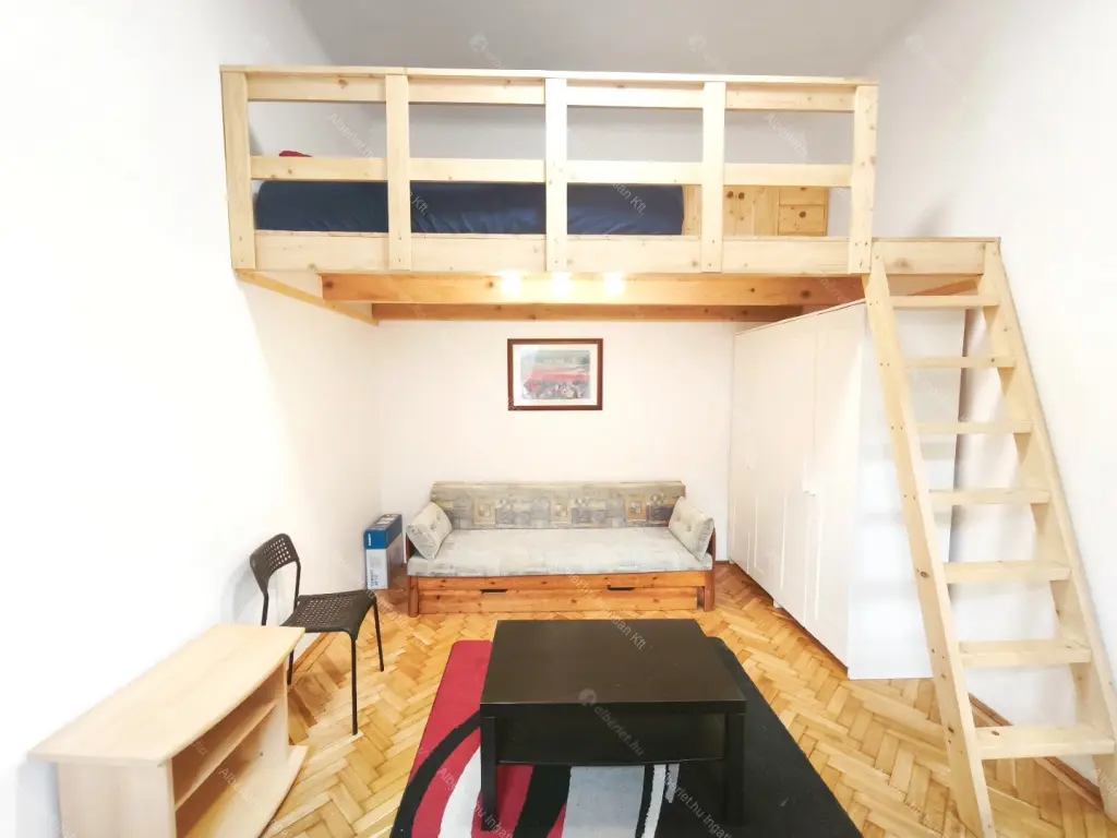 Kiadó albérlet 170000 Ft/hó áron: Budapest, VIII. kerület  Baross utca. Mérete: 25 nm, 1 szobás | Alberlet.hu - 6679028